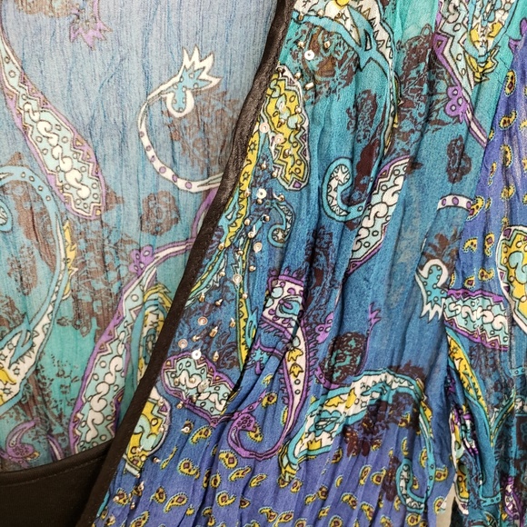 Bohemian V Christina Blue Top w/Lace Small NWOT - Picture 8 of 8